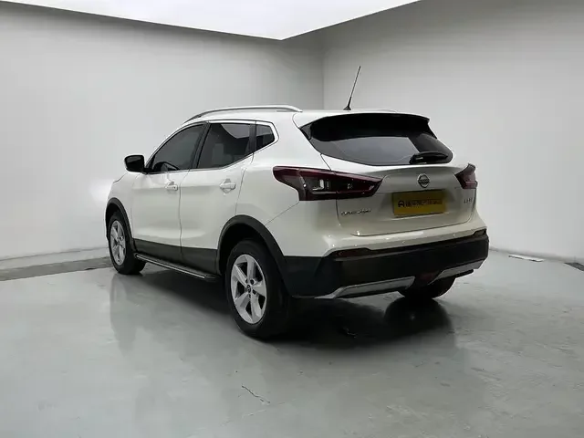 Nissan Qashqai Qashqai 2023 Classic 2.0L Comfort Edition 2024 — thumbnail 2
