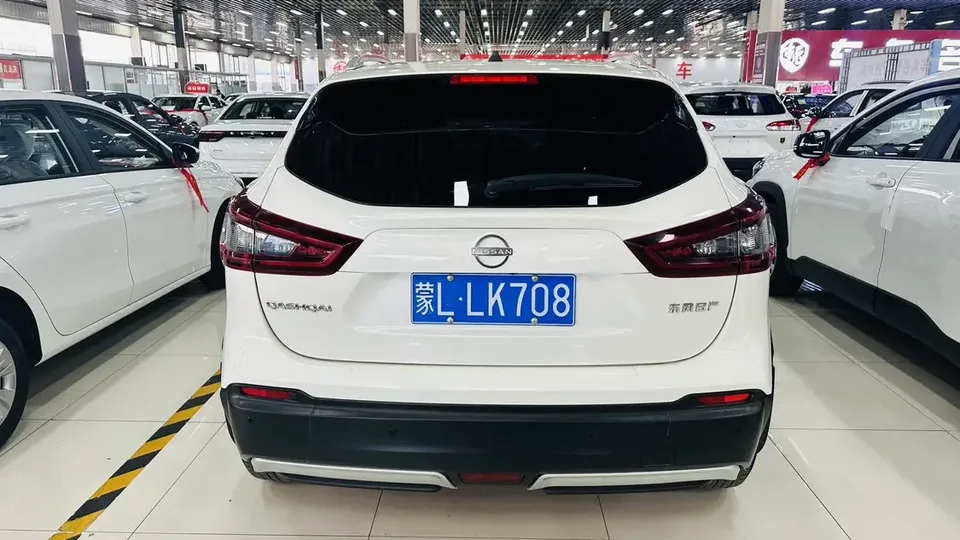Nissan Qashqai Qashqai 2023 Classic 2.0L Leading Edition 2023 — миниатюра 2