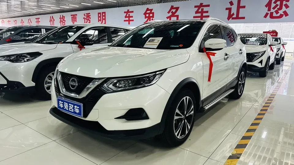 Nissan Qashqai Qashqai 2023 Classic 2.0L Leading Edition 2023 — фото 1, купить с доставкой в Москву