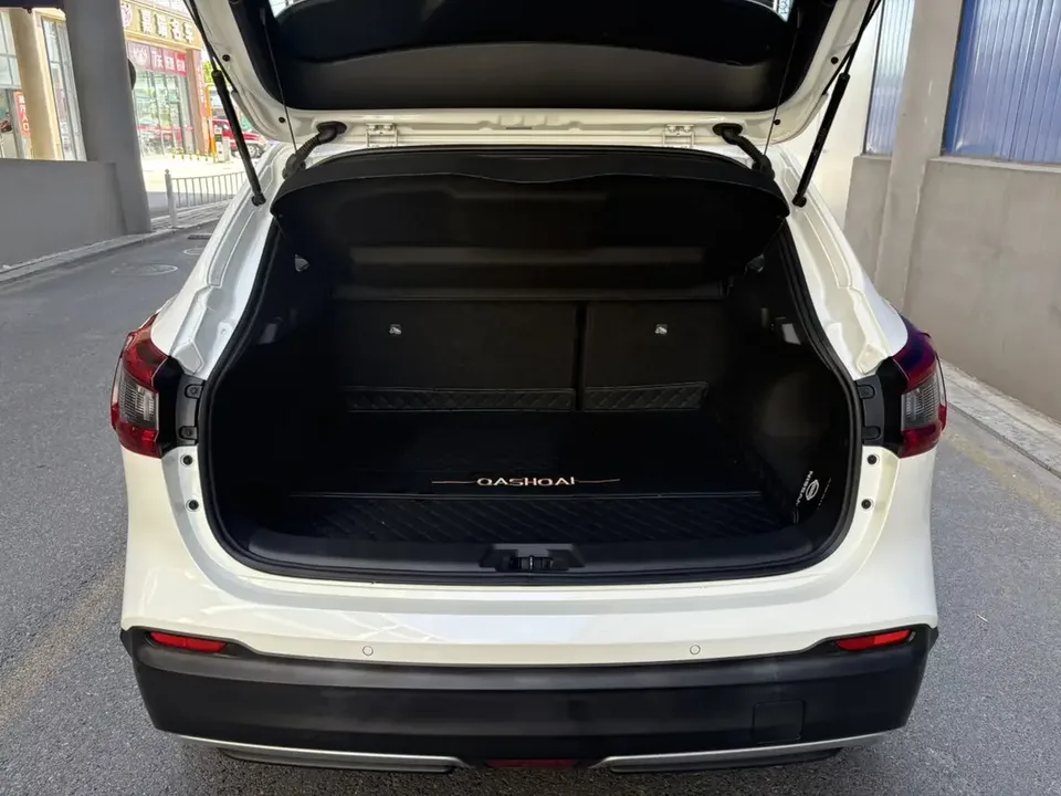 Nissan Qashqai Qashqai 2022 2.0L XV Prem. Deluxe Edition 2023 — thumbnail 5