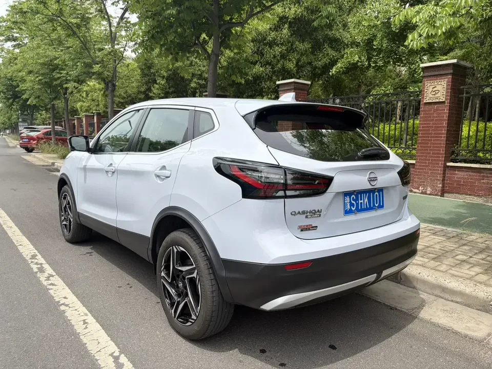 Nissan Qashqai Qashqai 2025 Redesigned Honor 2.0L CVT XV+ Leading Edition 2024 — thumbnail 5