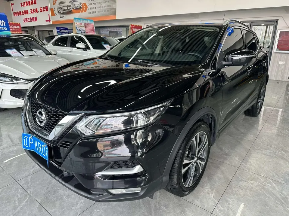 Nissan Qashqai Qashqai 2021 2.0L XV Prem Deluxe 2022 — photo 1, buy with delivery to Moscow