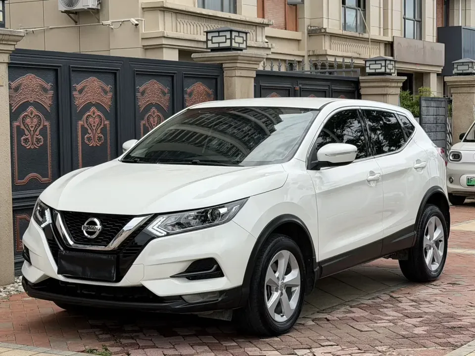 Nissan Qashqai Qashqai 2022 2.0L XV Smart Edition 2022 — photo 1, buy with delivery to Moscow