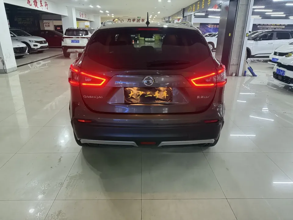 Nissan Qashqai Qashqai 2022 2.0L XV Prem. Deluxe Edition 2022 — thumbnail 2