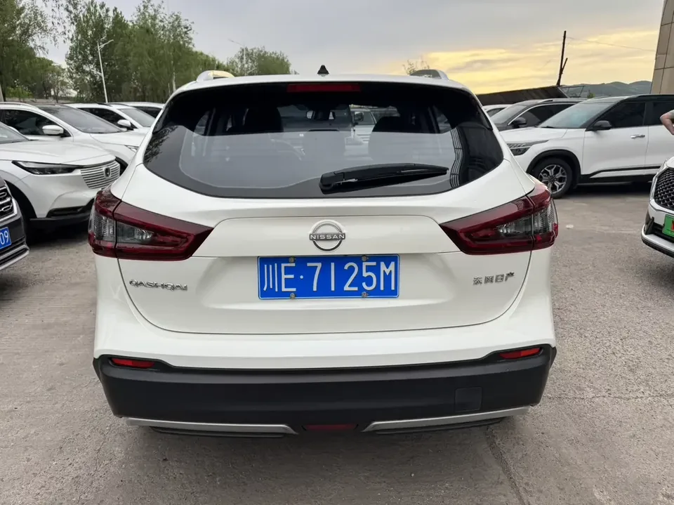 Nissan Qashqai Qashqai 2023 Classic 2.0L Comfort Edition 2023 — thumbnail 2