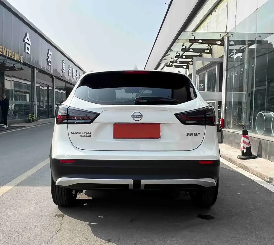 Nissan Qashqai Qashqai 2025 Redesigned Honor 2.0L CVT XV+ Leading Edition 2025 — thumbnail 2