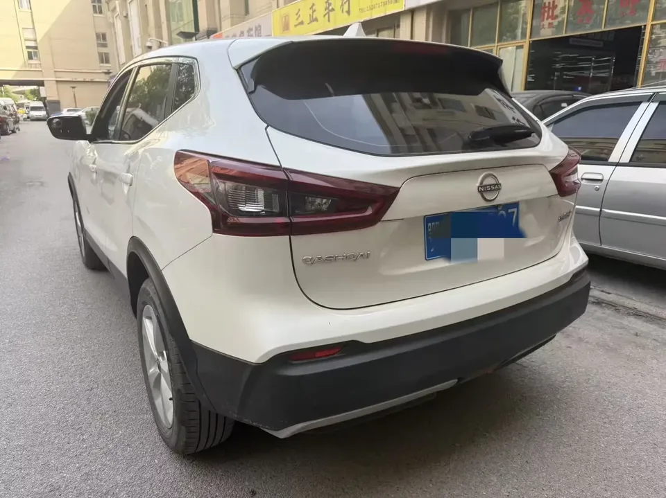 Nissan Qashqai Qashqai 2023 Classic 2.0L Comfort Edition 2024 — thumbnail 4