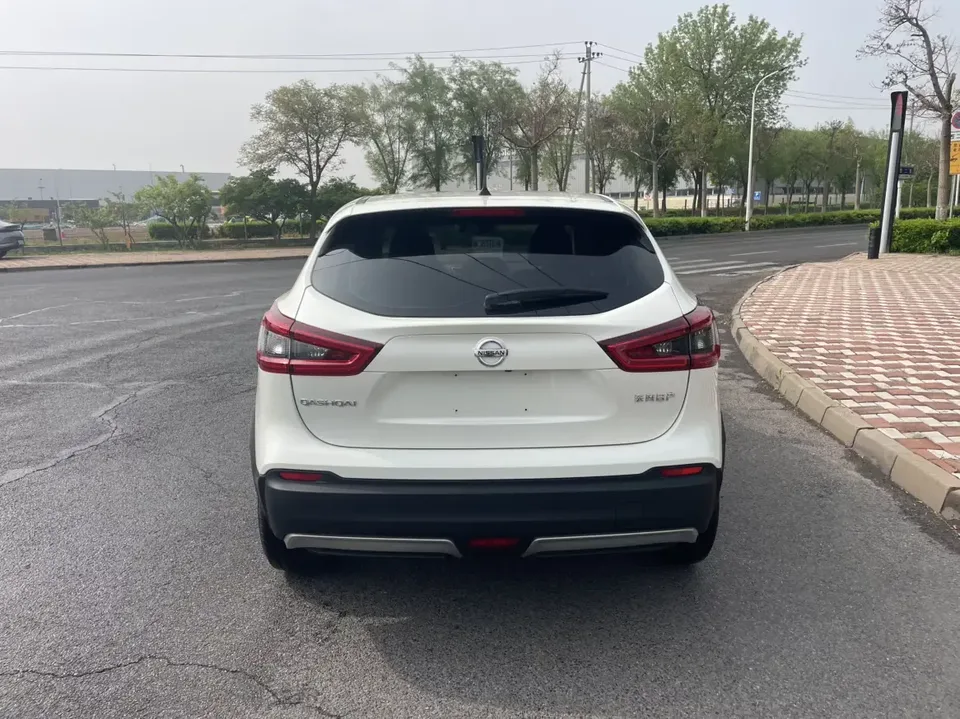 Nissan Qashqai Qashqai 2022 2.0L XV Smart Edition 2022 — thumbnail 2