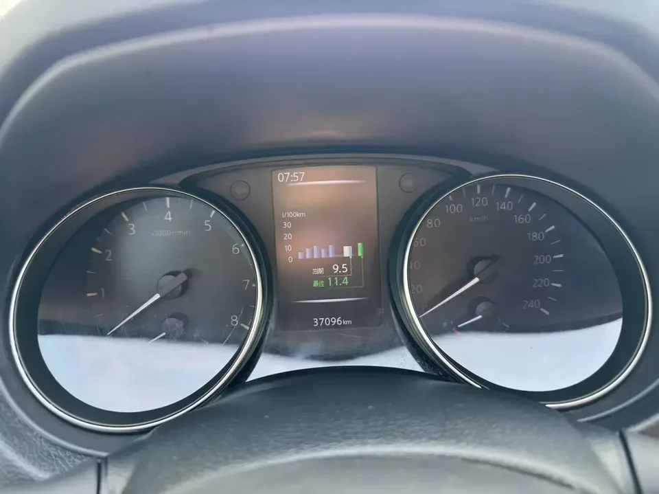 Nissan Qashqai Qashqai 2022 2.0L XV Prem. Deluxe Edition 2022 — thumbnail 3