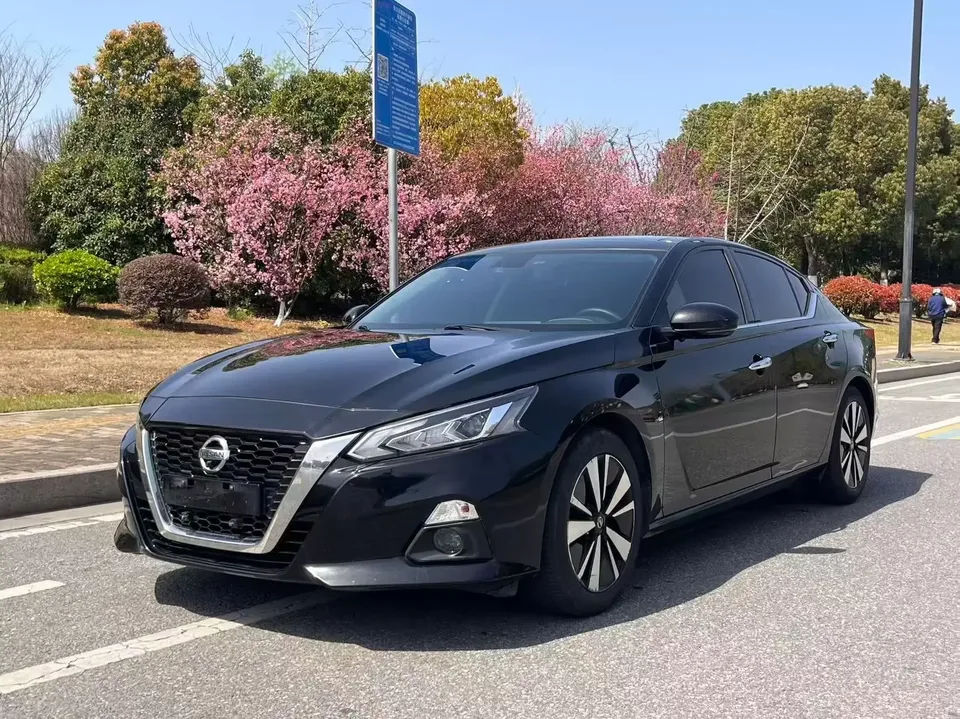 Nissan Altima Sound of nature 2021 2.0L XL Comfort Edition 2022 — photo 1, buy with delivery to Moscow