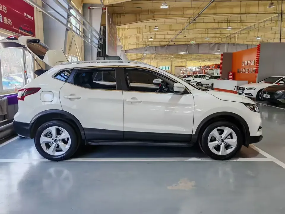 Nissan Qashqai Qashqai 2023 Classic 2.0L Comfort Edition 2024 — thumbnail 2