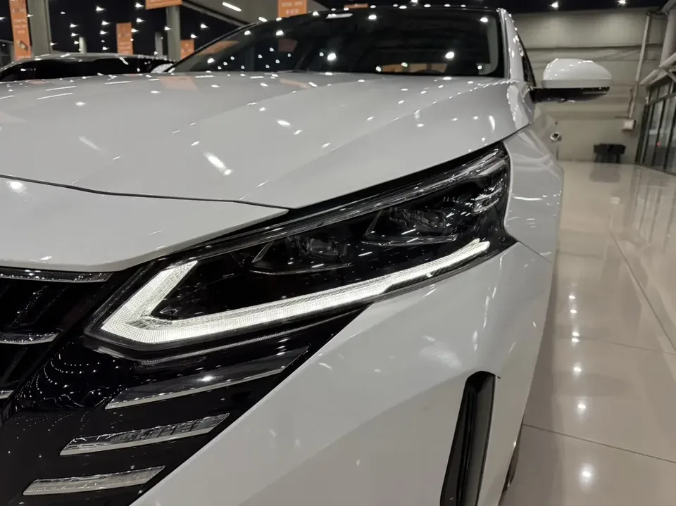 Nissan Altima Sound of nature 2022 2.0L XE Pure Edition 2023 — thumbnail 3