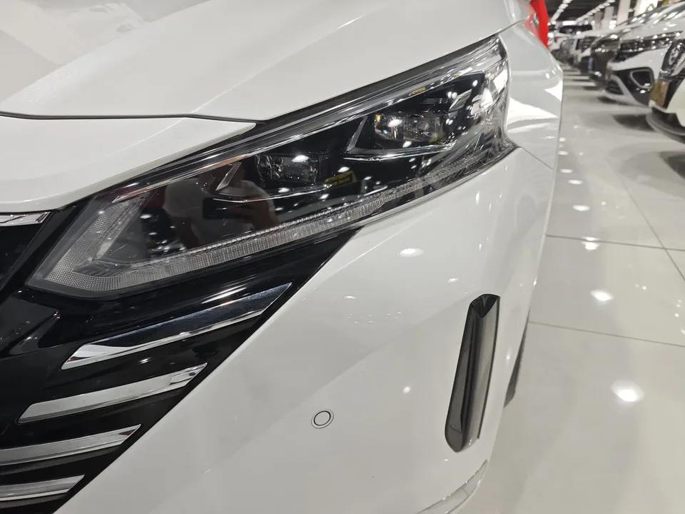 Nissan Altima Sound of nature 2025 2.0L XL-TLS Enjoy Edition 2025 — thumbnail 3