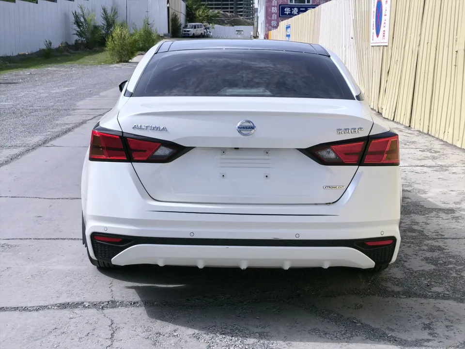Nissan Altima Sound of nature 2022 2.0L XL-TLS Enjoy Edition 2022 — thumbnail 2