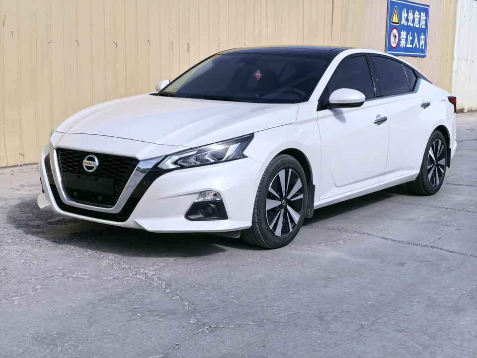 Nissan Altima Sound of nature 2022 2.0L XL-TLS Enjoy Edition 2022 — photo 1, buy with delivery to Moscow