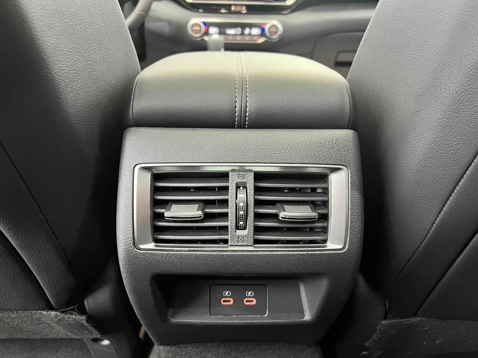 Nissan Altima Sound of nature 2022 2.0L XL-Upr Premium Edition 2023 — миниатюра 3