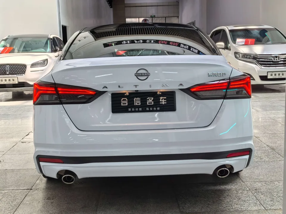 Nissan Altima Sound of nature 2024 2.0L XE True Edition 2025 — thumbnail 2