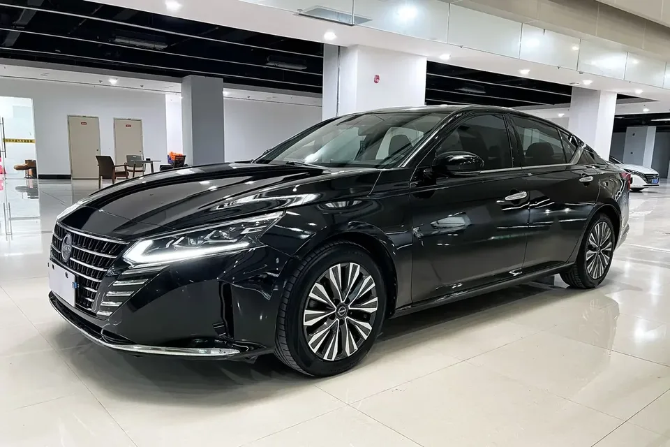 Nissan Altima Sound of nature 2022 2.0L XL-TLS Enjoy Edition 2023 — photo 1, buy with delivery to Moscow
