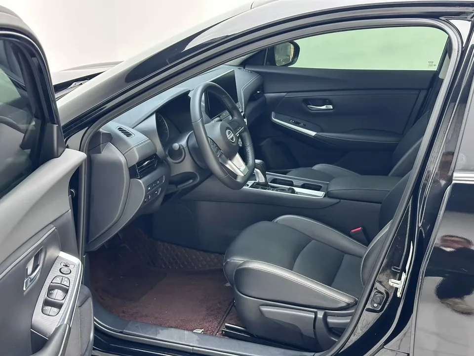 Nissan Sylphy Sylphy 2023 1.6L CVT Enjoy Edition 2024 — thumbnail 5
