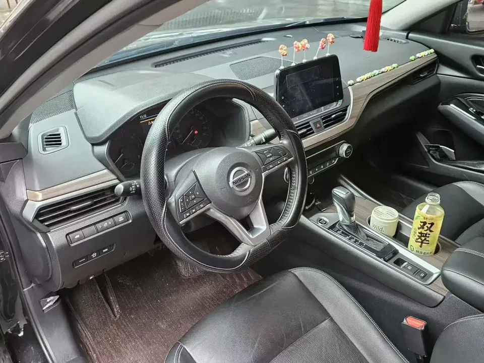 Nissan Altima Sound of nature 2022 2.0L XL-TLS Enjoy Edition 2022 — thumbnail 2