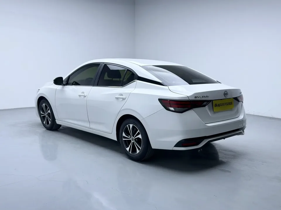 Nissan Sylphy Sylphy 2023 Modified 1.6L CVT Enjoy Edition 2025 — thumbnail 2