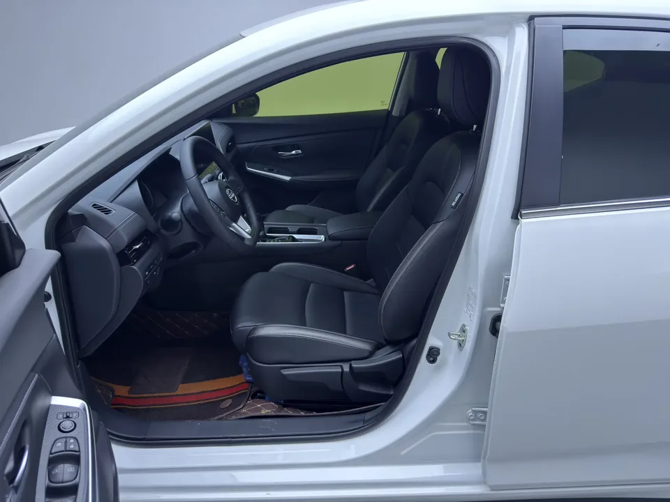 Nissan Sylphy Sylphy 2023 Modified 1.6L CVT Enjoy Edition 2025 — thumbnail 5