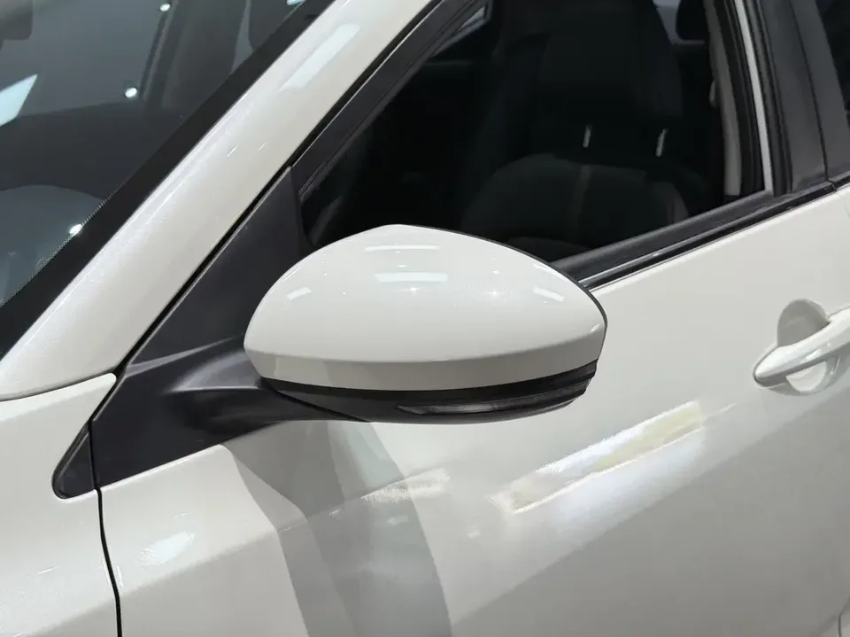 Nissan Sylphy Sylphy 2022 1.6L XL CVT Enjoy Edition 2023 — thumbnail 4