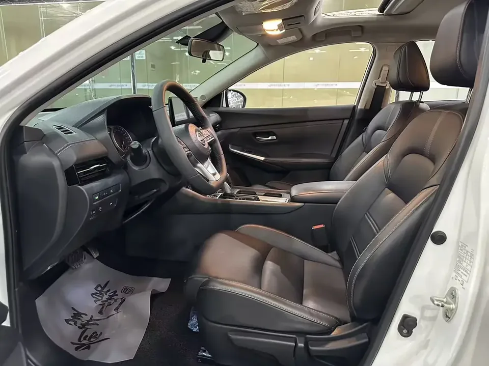 Nissan Sylphy Sylphy 2023 1.6L CVT Enjoy Edition 2024 — thumbnail 5