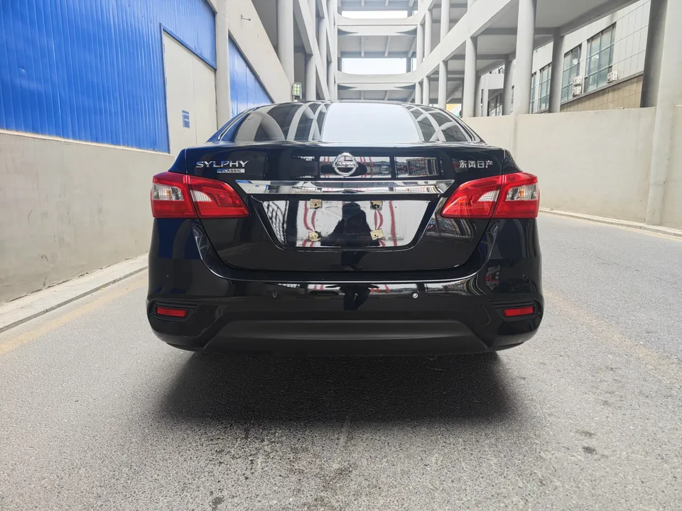Nissan Sylphy Sylphy 2022 Modified Classic 1.6 XL CVT Deluxe Edition 2023 — thumbnail 2