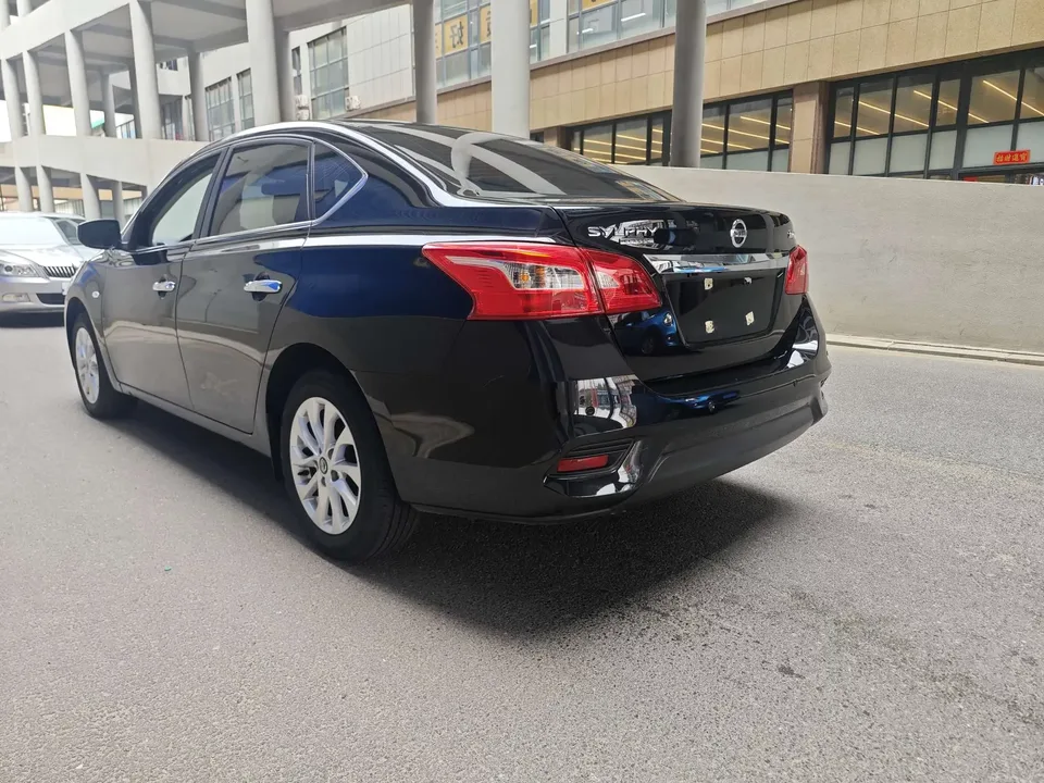 Nissan Sylphy Sylphy 2022 Modified Classic 1.6 XL CVT Deluxe Edition 2023 — thumbnail 4