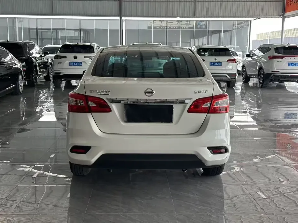Nissan Sylphy Sylphy 2024 Classic 1.6L XE CVT Comfort Edition 2024 — thumbnail 2