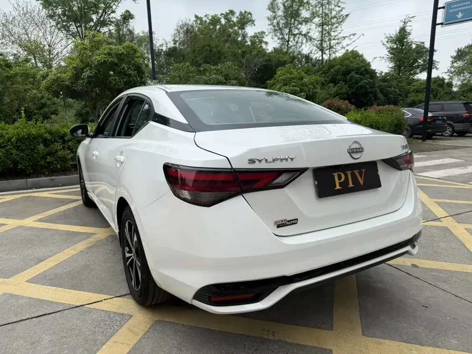 Nissan Sylphy Sylphy 2023 1.6L CVT Enjoy Edition 2024 — thumbnail 4
