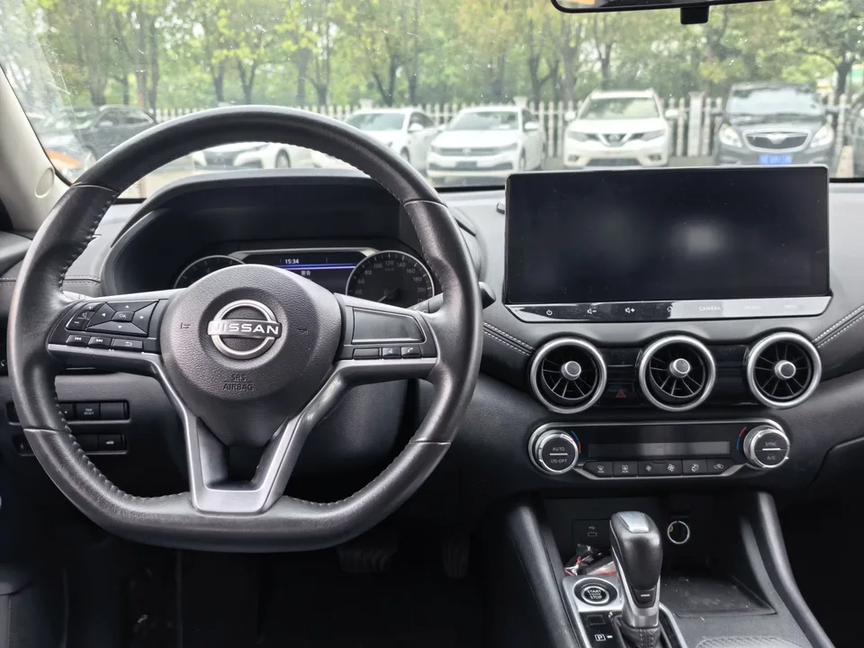 Nissan Sylphy Sylphy 2023 1.6L CVT Enjoy Edition 2024 — thumbnail 2