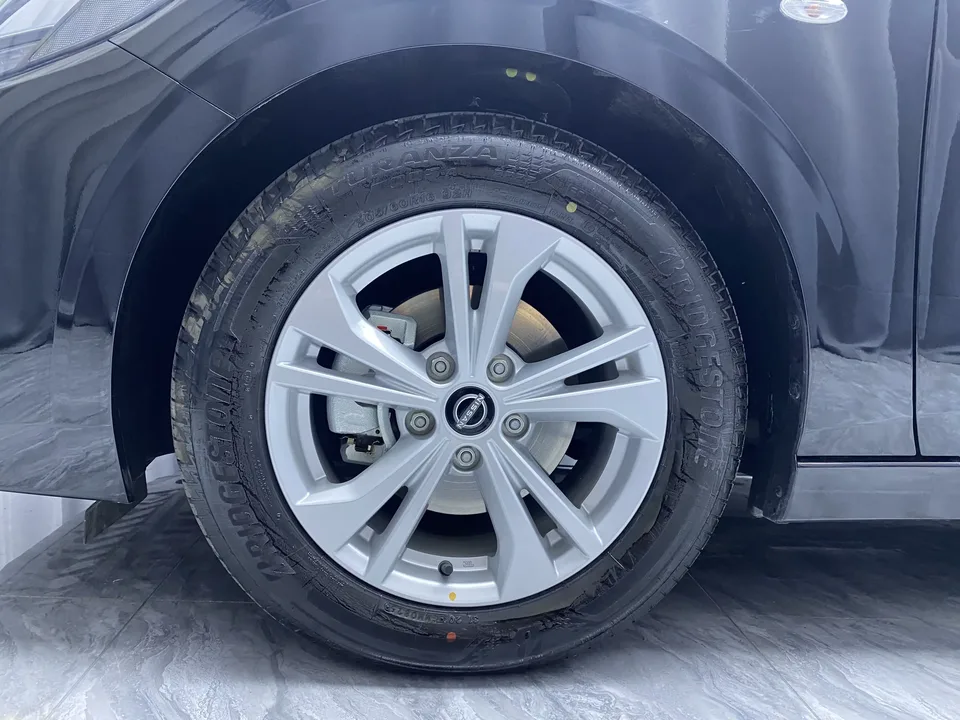 Nissan Sylphy Sylphy 2025 1.6L CVT True Edition 2025 — thumbnail 3