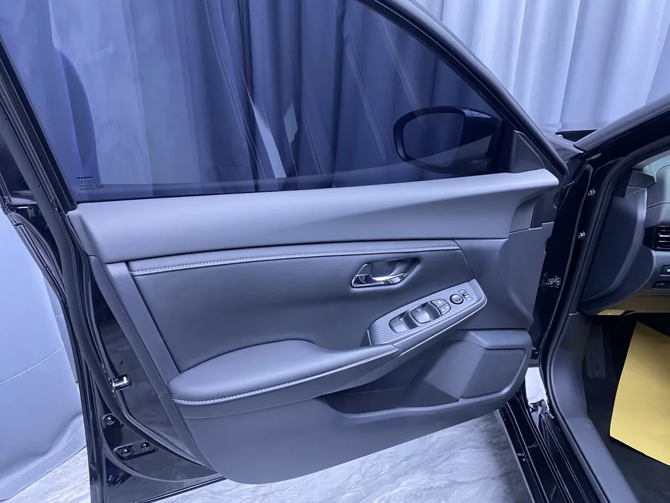 Nissan Sylphy Sylphy 2025 1.6L CVT True Edition 2025 — thumbnail 5