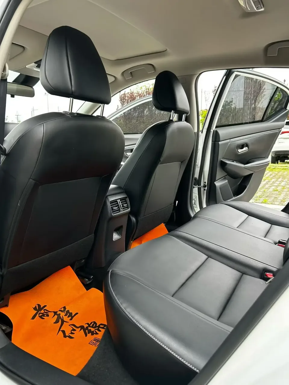 Nissan Sylphy Sylphy 2023 1.6L CVT Enjoy Edition 2024 — thumbnail 3