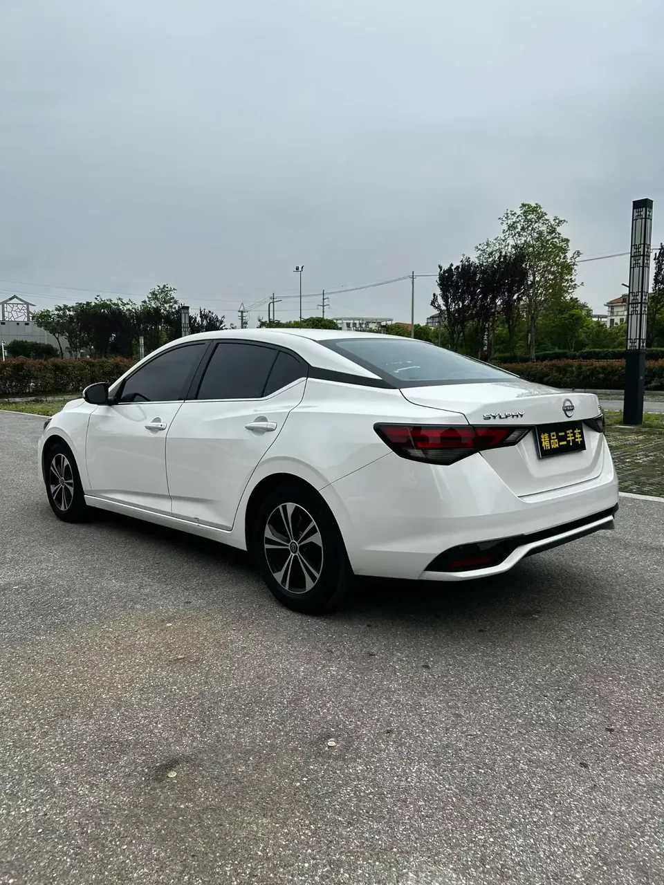 Nissan Sylphy Sylphy 2023 1.6L CVT Enjoy Edition 2024 — thumbnail 4