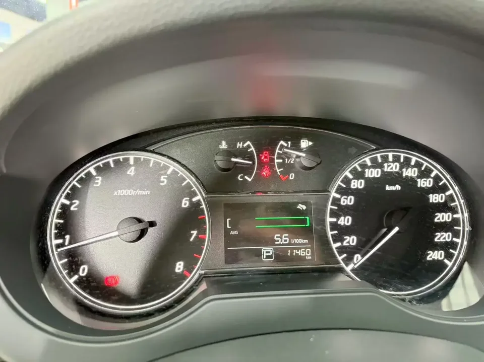 Nissan Tiida Tiida 2024 1.6L CVT Cool Edition 2024 — миниатюра 5