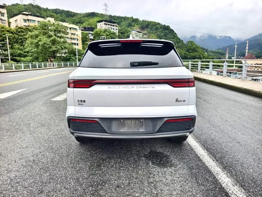BYD Song Pro DM Song Pro DM 2024 DM-i Honor Edition 71km Pilot Edition 2024 — thumbnail 2