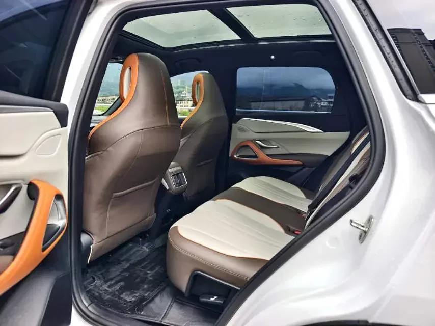 BYD Song Pro DM Song Pro DM 2024 DM-i Honor Edition 71km Pilot Edition 2024 — thumbnail 3