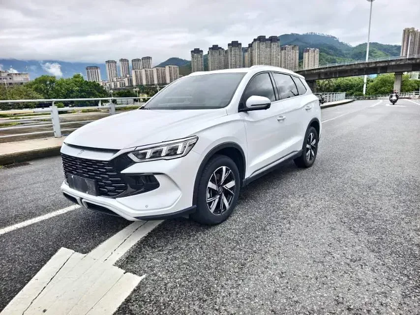 BYD Song Pro DM Song Pro DM 2024 DM-i Honor Edition 71km Pilot Edition 2024 — photo 1, buy with delivery to Moscow