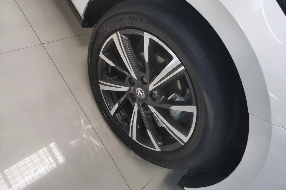 Changan Escape Escape 2024 1.5T DCT Premium 2025 — thumbnail 3