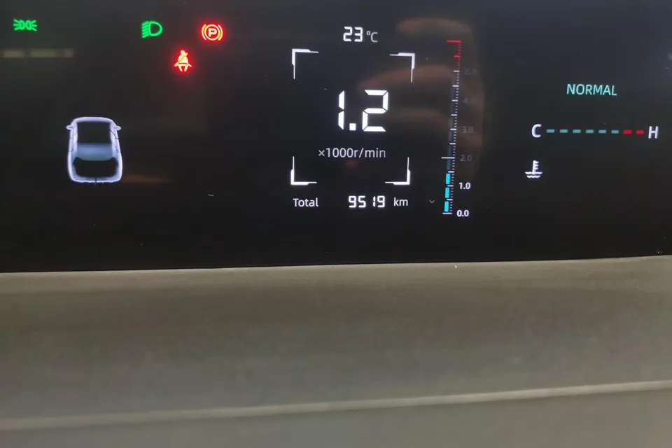 Changan Escape Escape 2024 1.5T DCT Premium 2025 — thumbnail 4