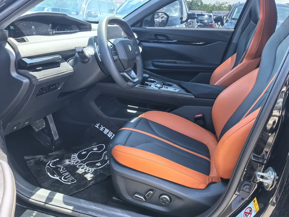 Changan UNI-V Changan UNI-V 2023 1.5T Premium 2024 — thumbnail 5
