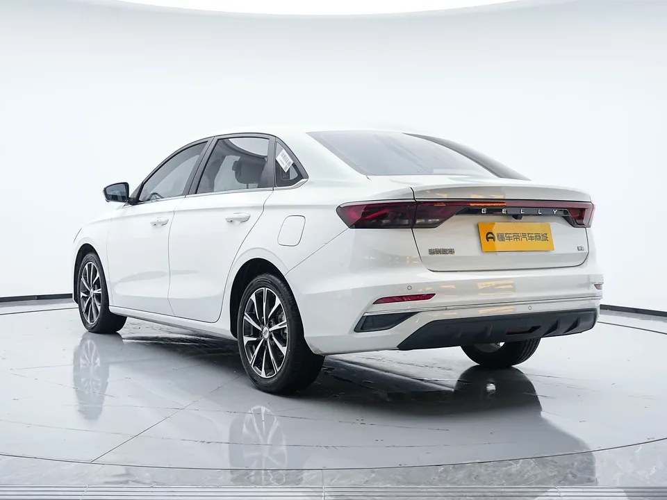 Geely Emgrand emgrand 2026 4 Million Commemorative Edition 1.5L CVT Flying Model 2025 — thumbnail 2