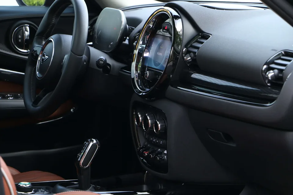 MINI Clubman MINI CLUBMAN 2022 Modified 1.5T COOPER Connoisseur 2022 — thumbnail 3