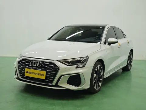 Audi A3 2023 купить в Москве
