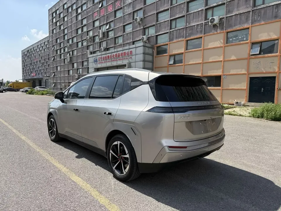 AION Y AION Y 2023 Plus 510 Smart Edition 2023 — thumbnail 2