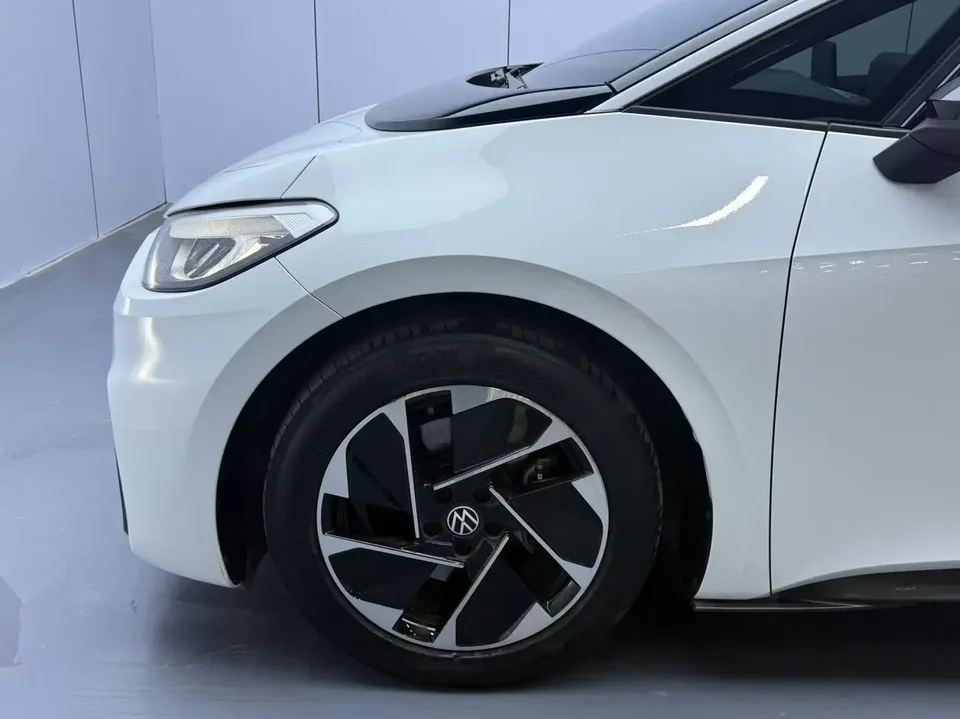 Volkswagen ID.3 Volkswagen ID.3 2024 Outstanding Edition 2024 — thumbnail 3