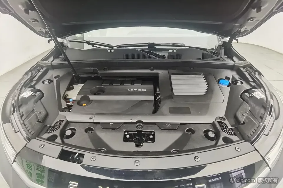 Exeed TXL Stars in the clouds 2024 Lingyun 300T 2WD Star Edition 2024 — thumbnail 2